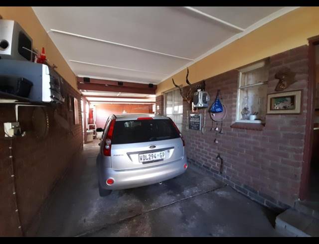 3 BEDROOM HOUSE FOR SALE IN DAL FOUCHE